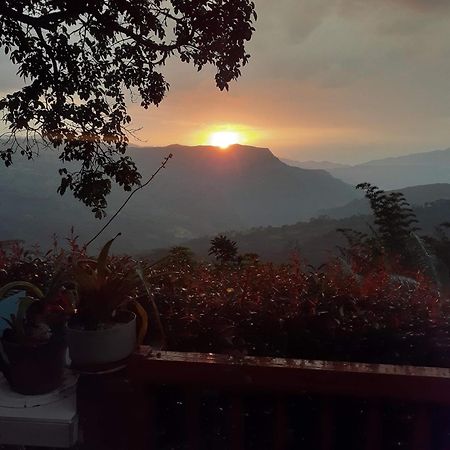 Casa Finca El Girasol Villa Guayabal de Siquima Bagian luar foto