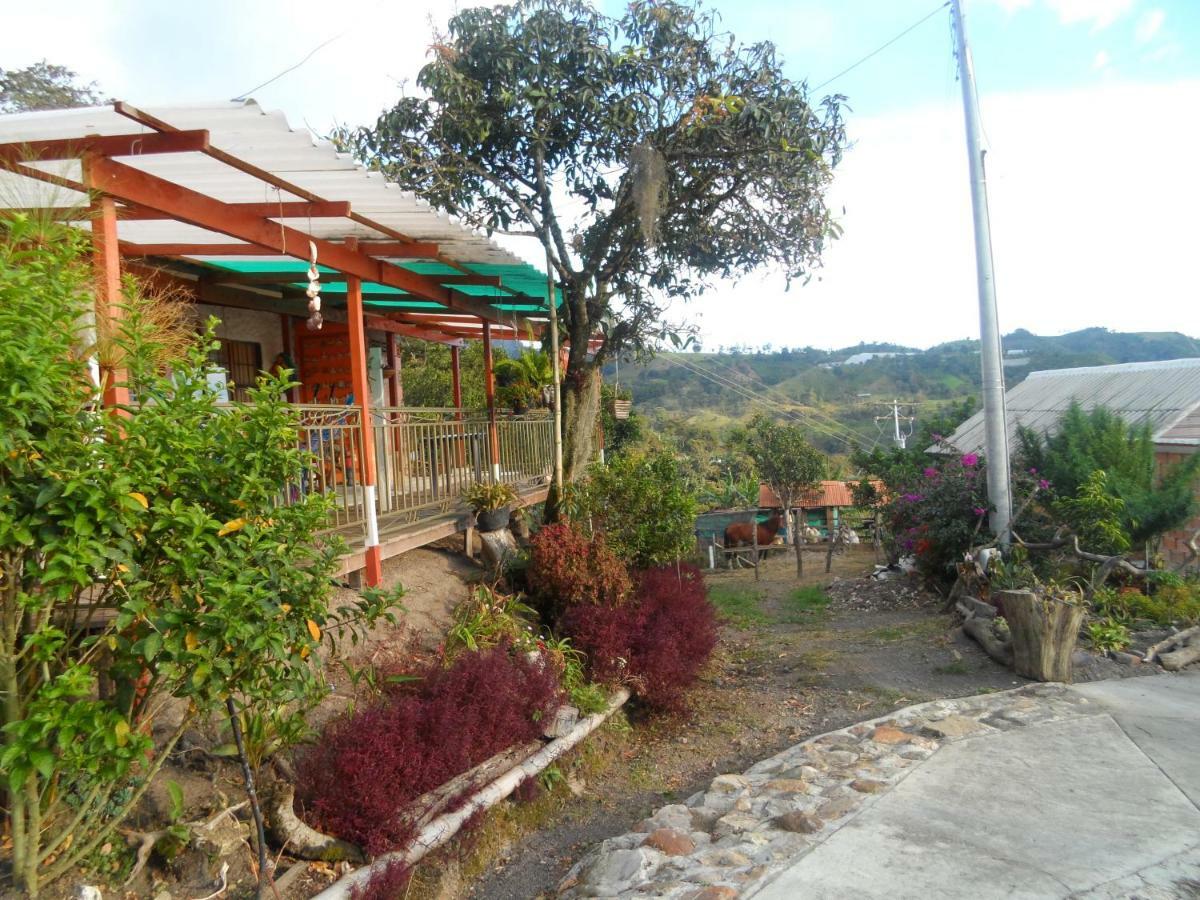 Casa Finca El Girasol Villa Guayabal de Siquima Bagian luar foto